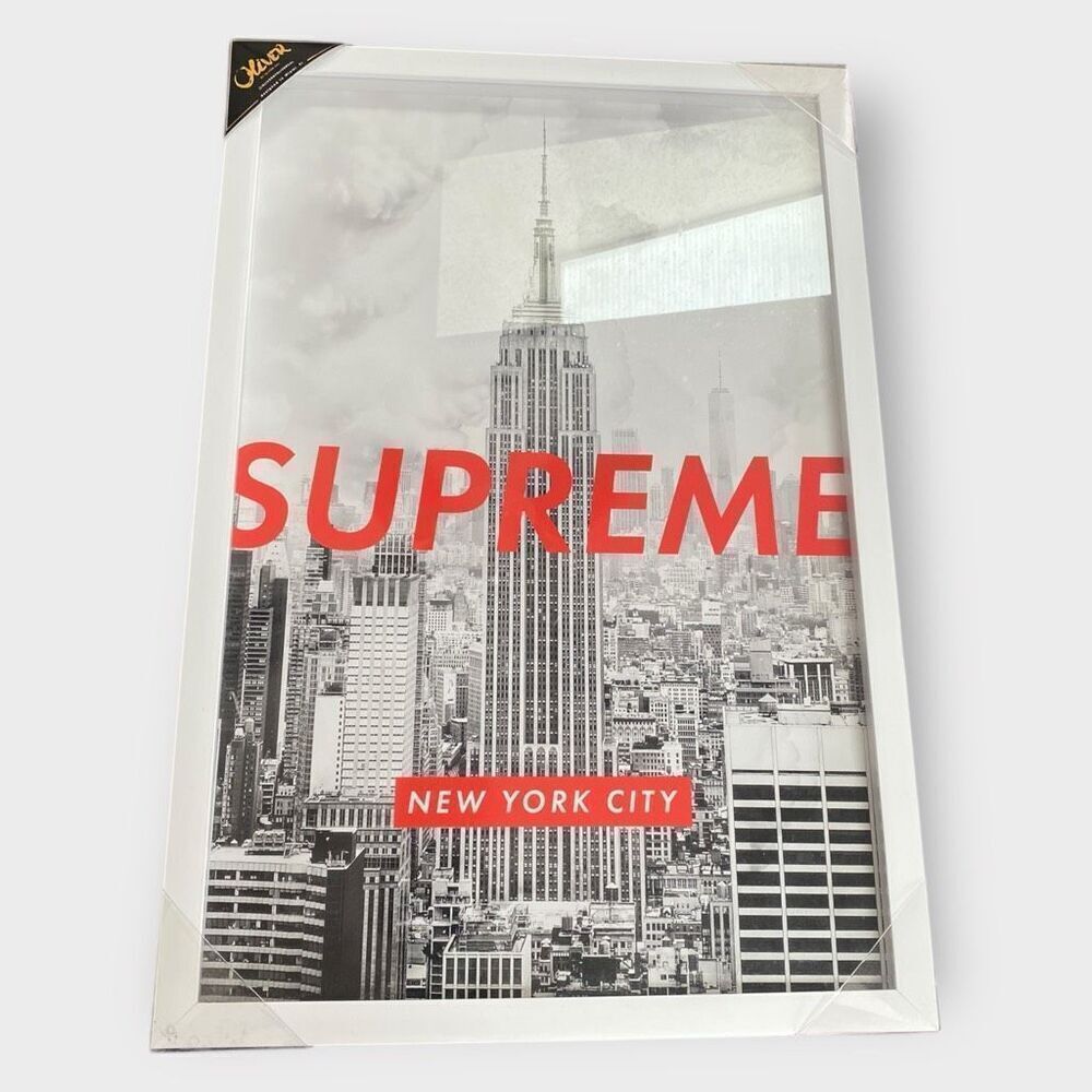 Supreme x Oliver Gal New York City Empire State Building White Shadow Box New
